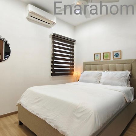 Enarahomes Шах Алам Екстериор снимка
