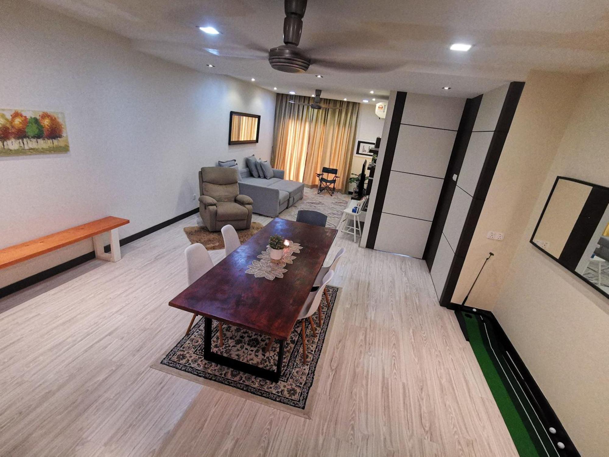 Enarahomes Шах Алам Екстериор снимка