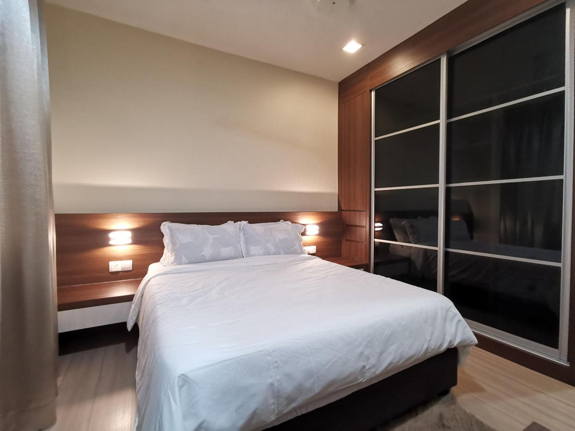 Enarahomes Шах Алам Екстериор снимка